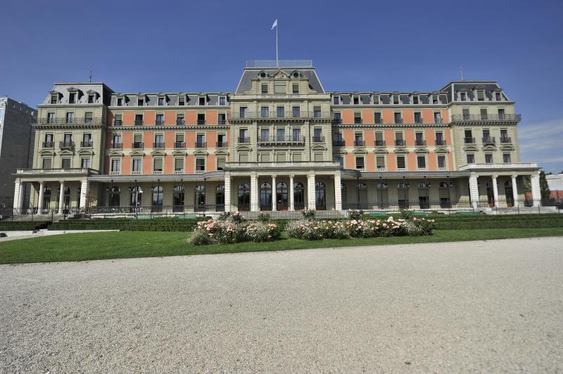https://www.flickr.com/photos/unisgeneva/4920061222